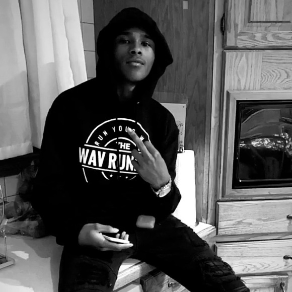 Meet your Posher, Ethan - Picture 1 of 1